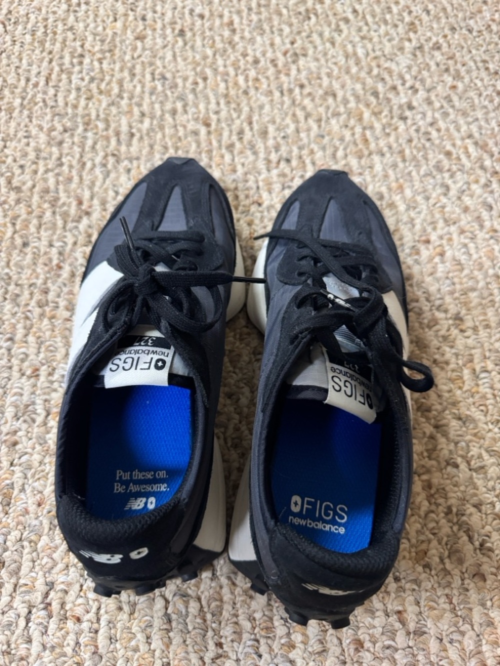 Figs New Balance 327-Black /White -8.5 Worn a few times -like new. No box. - Picture 6 of 16
